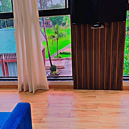 Paramount Riverfront Resort & Spa, Karjat Extérieur photo