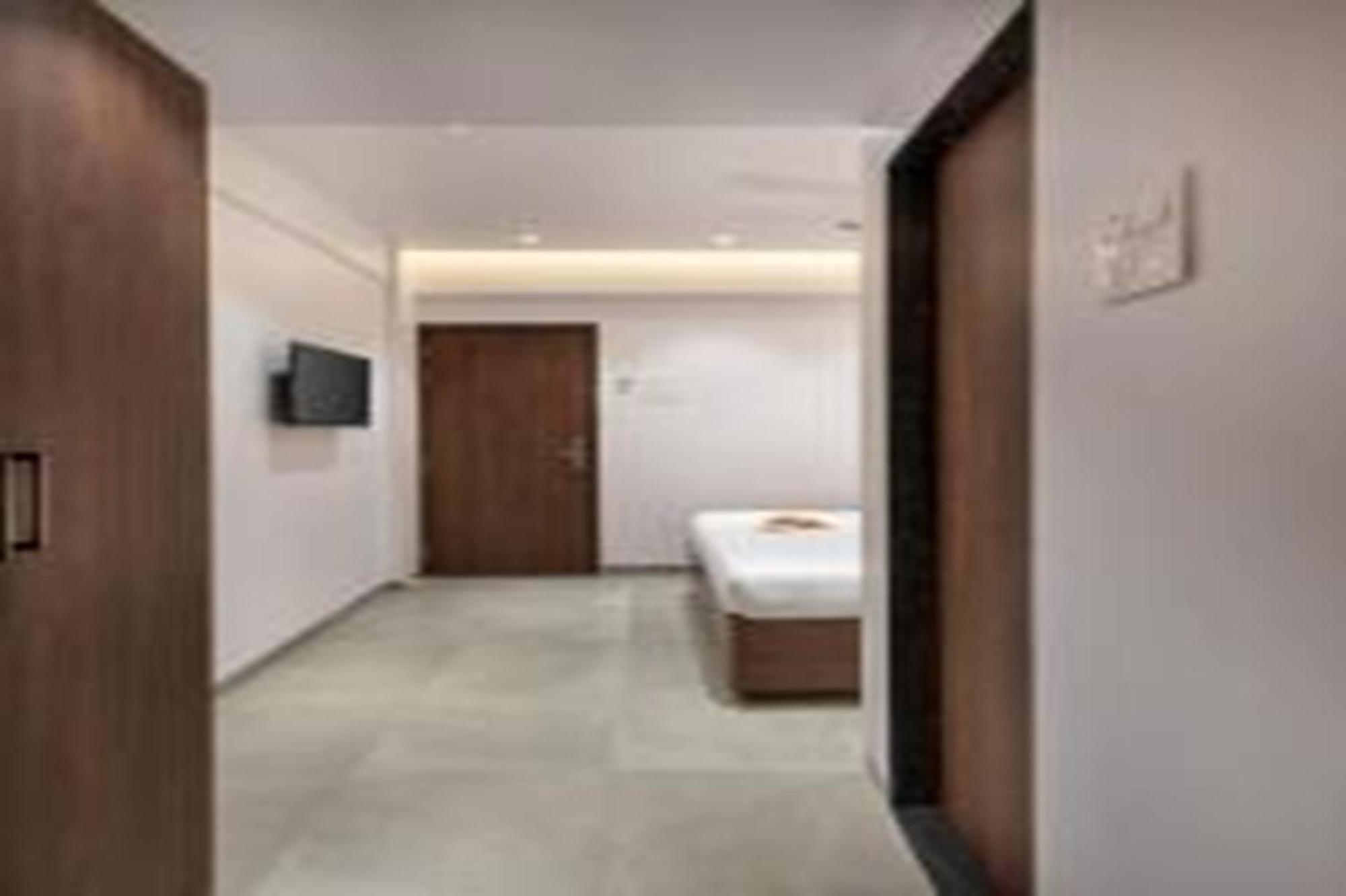 Paramount Riverfront Resort & Spa, Karjat Extérieur photo